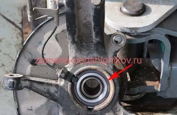 Запрессовка в новый ступичный подшипник Mazda 6 GH