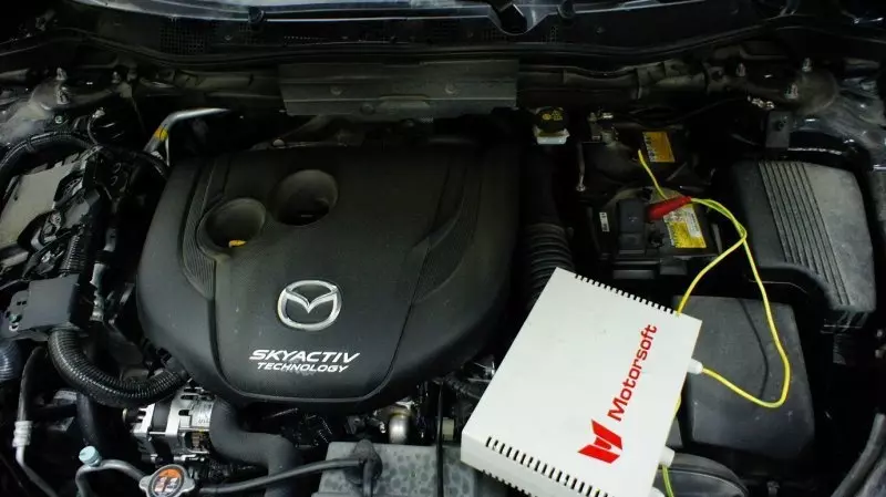 Mazda CX-5 зарядка аккумулятора