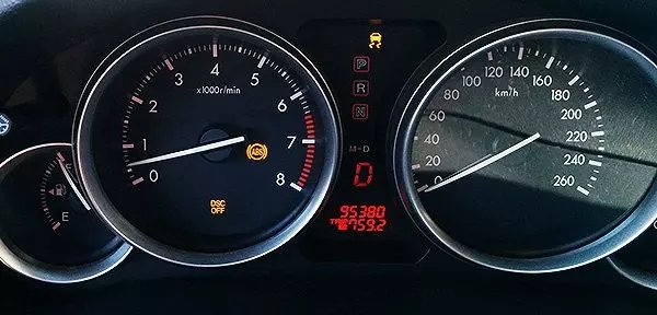 Индикатор противоскольжения Mazda 6