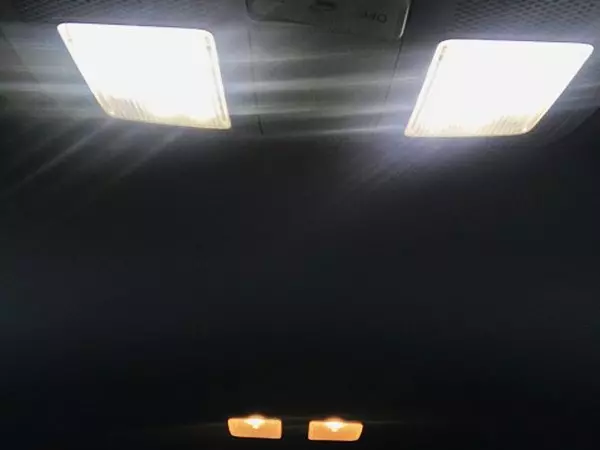 Mazda 6 освещение салона