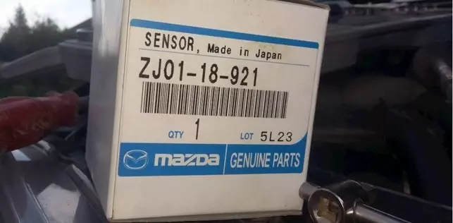 Датчик детонации Mazda 3